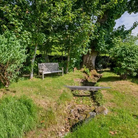 2 Bed In Sz218 Semesterbostad *