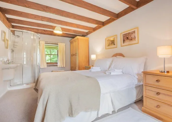 2 Bed In Penrith Oc-sz218 *